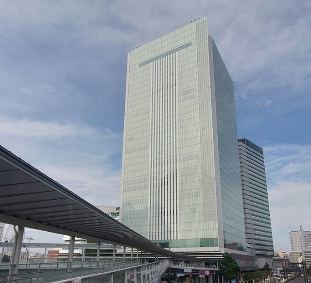 役所　横浜市役所（役所）まで1043m