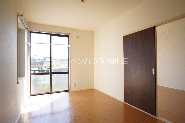 その他部屋・スペース　レーベンハウス桶川店へ　048-787-5511
