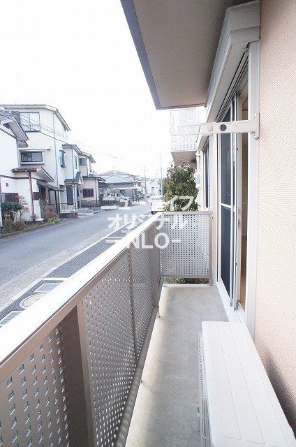 バルコニー　前面が開けているので風通し良好です☆