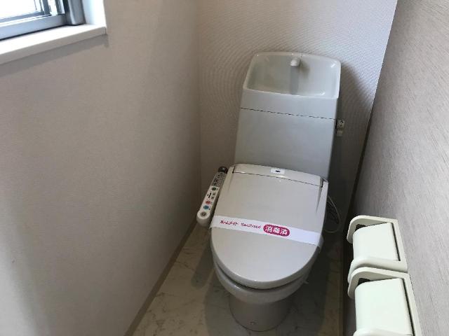 トイレ　シャワー付トイレ