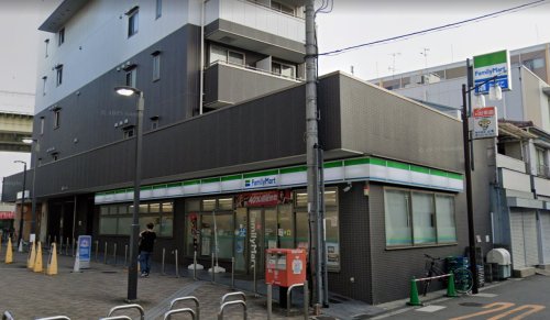 コンビニ　ファミリーマート 阪神出来島駅前店（コンビニ）まで368m