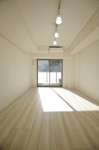 居室・リビング　同タイプ別部屋写真