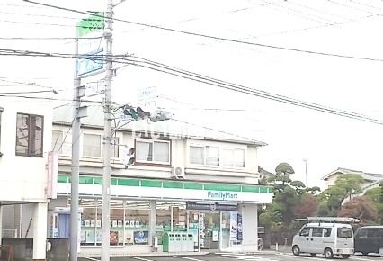 コンビニ　ファミリーマート おかべ荻窪店（コンビニ）まで480m
