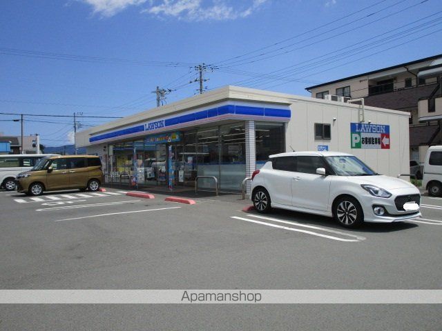 コンビニ　ローソン清水町新宿西店（コンビニ）まで493m