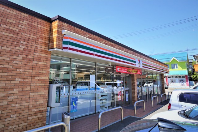 コンビニ　セブンイレブン新潟坂井店（コンビニ）まで243m