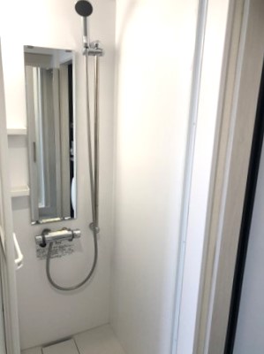 バス・シャワールーム　同物件別部屋参考写真
