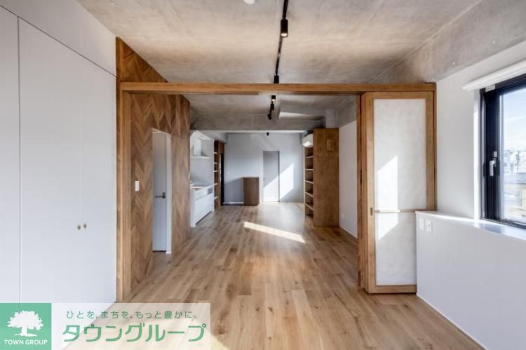 居室・リビング　タウンハウジング調布店まで♪