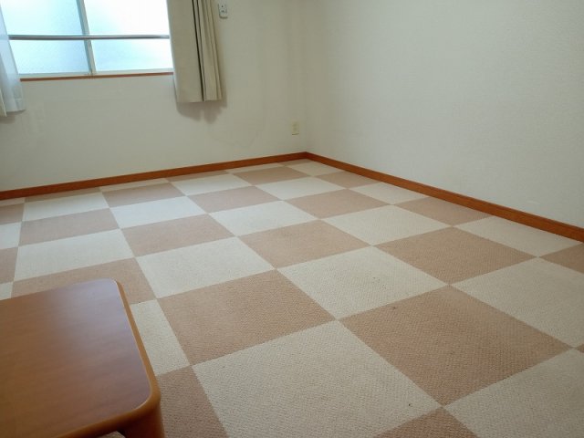 レオパレス大日イーストの居間写真
