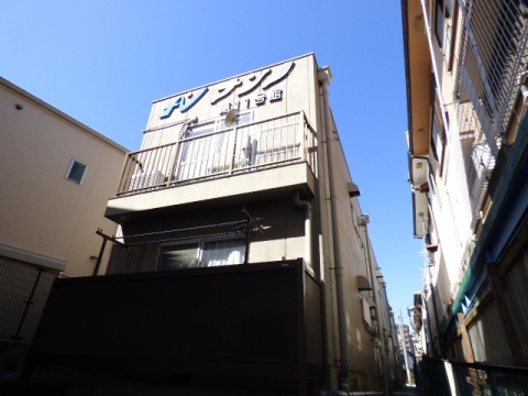 ナンノ第11号館の外観写真