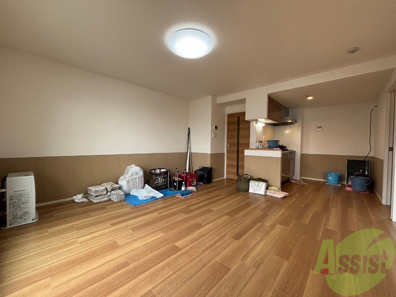 居室・リビング　広くてキレイなお部屋が広がっていて、充実した生活が送れそう。