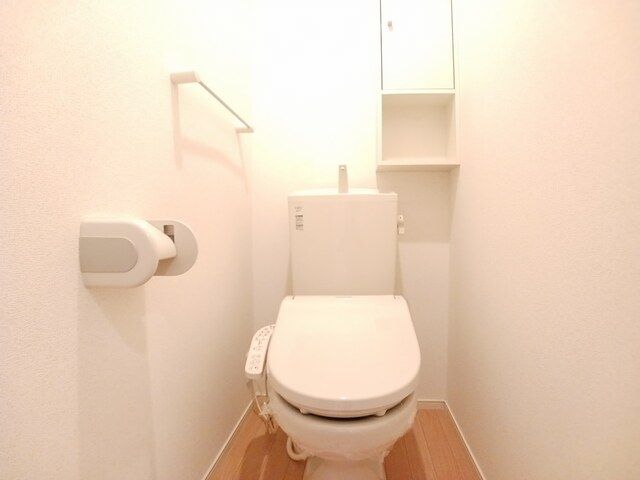 トイレ　ゆったりとした空間のトイレです