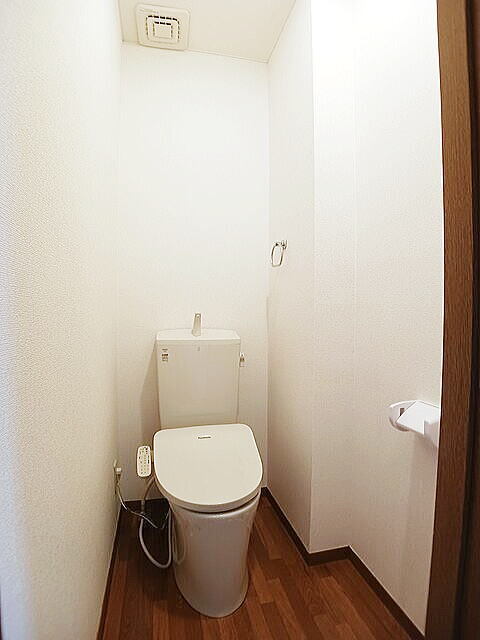 トイレ　シンプルで使いやすいトイレです