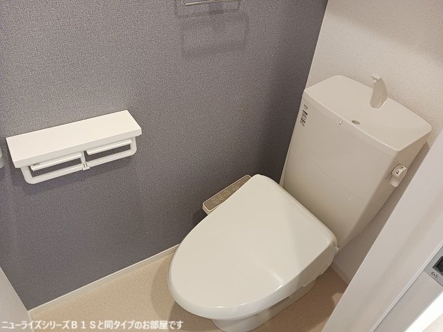 トイレ　ゆったりとした空間のトイレです