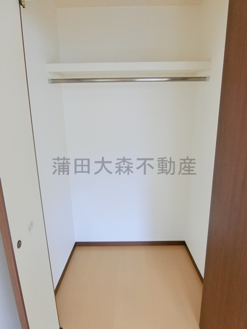 収納　収納　1メートル程の使いやすいクローゼット