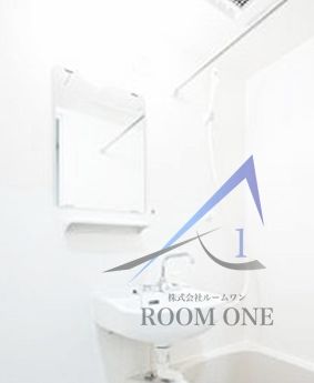 洗面設備　洗面台です。