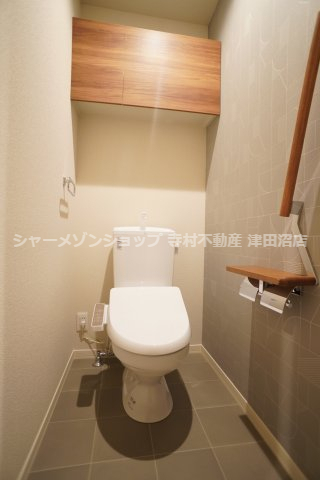 ＪＲ総武線 津田沼駅 徒歩18分 3階建 築2年のトイレ写真