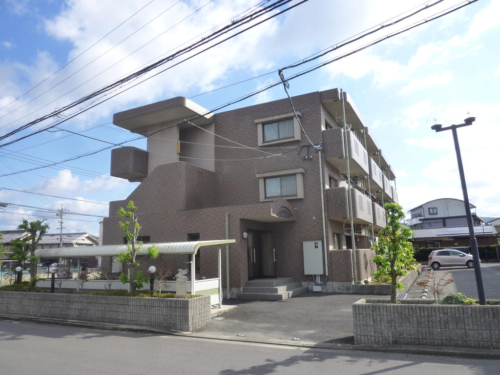 その他共有部分　駐輪場あり