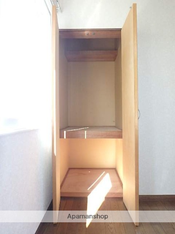 フェルナンドAの内装写真