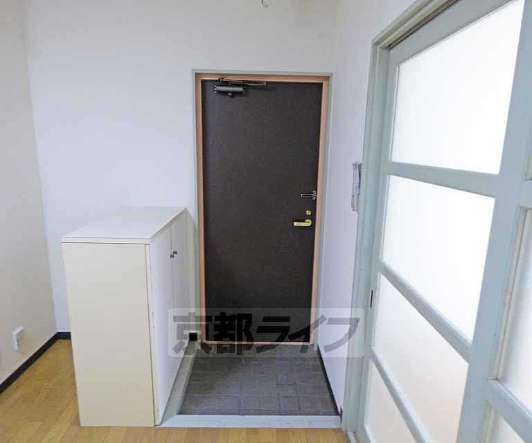 玄関　玄関です。