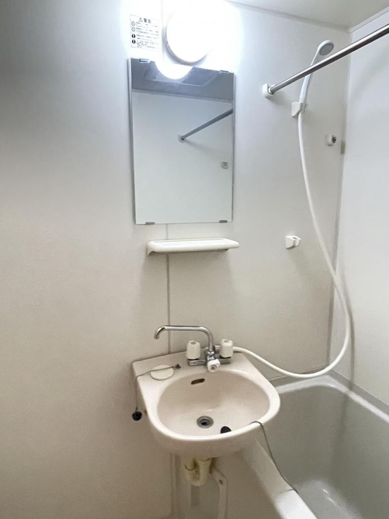 洗面設備　バス