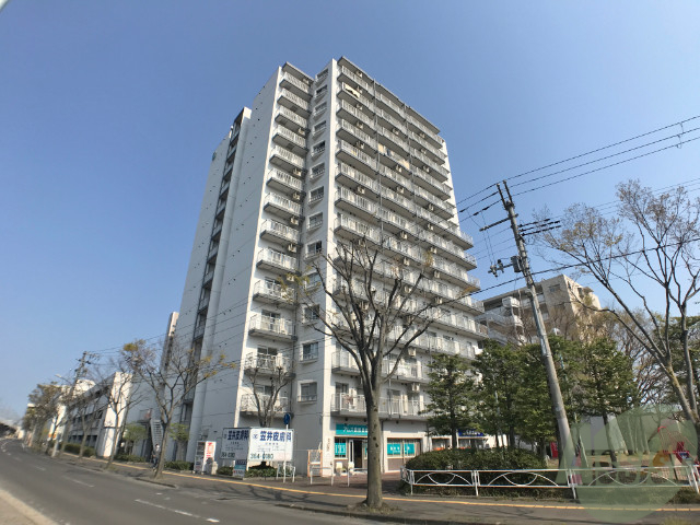 多賀城市東田中のマンションの建物外観