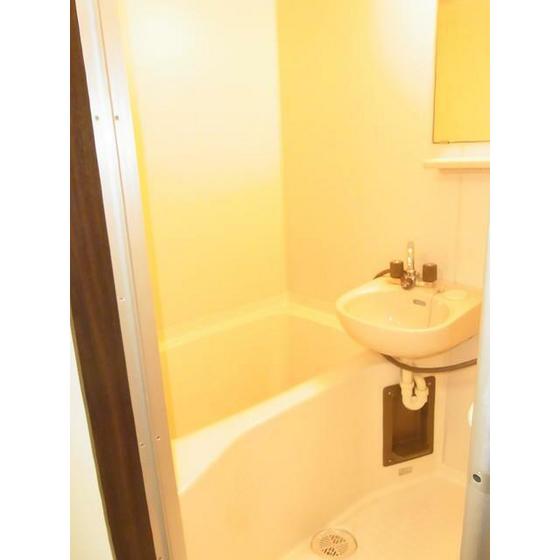 洗面設備　※別号室の間取りです