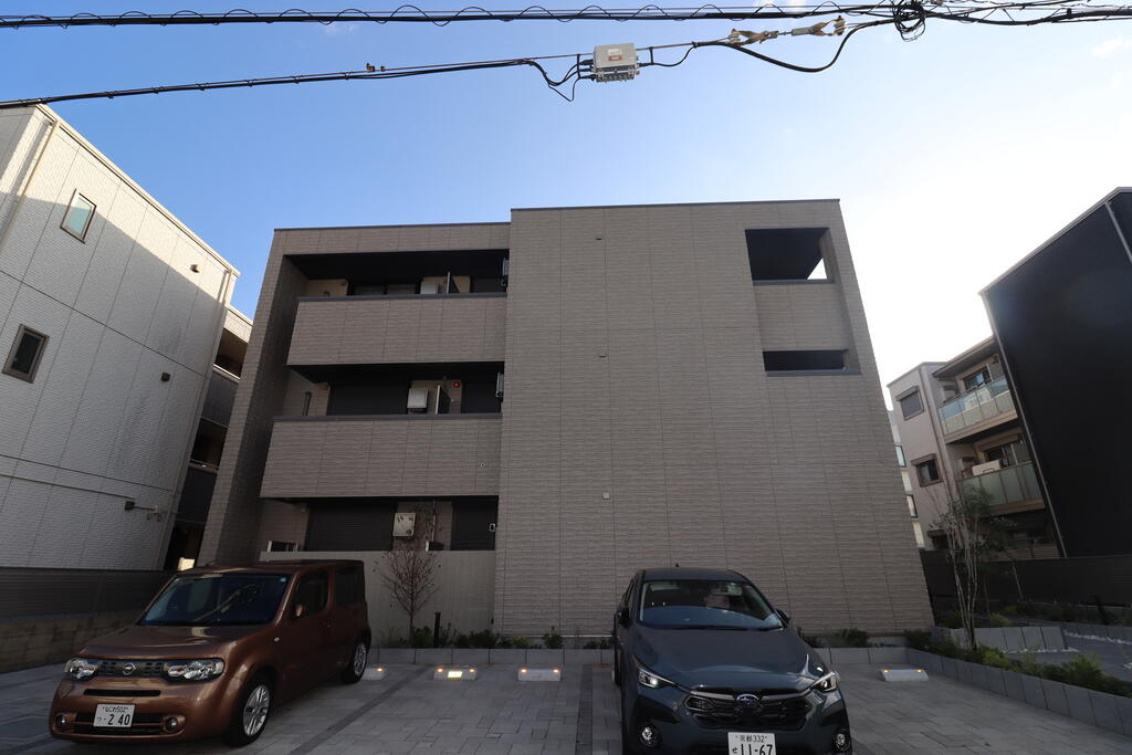 建物外観　外観を撮影