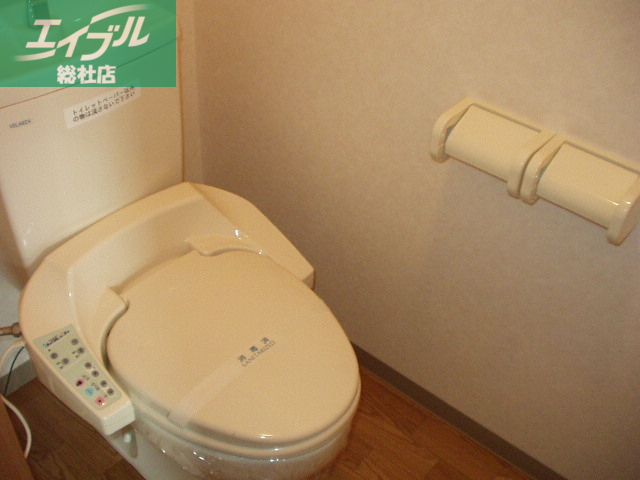 トイレ　シャワー付トイレ