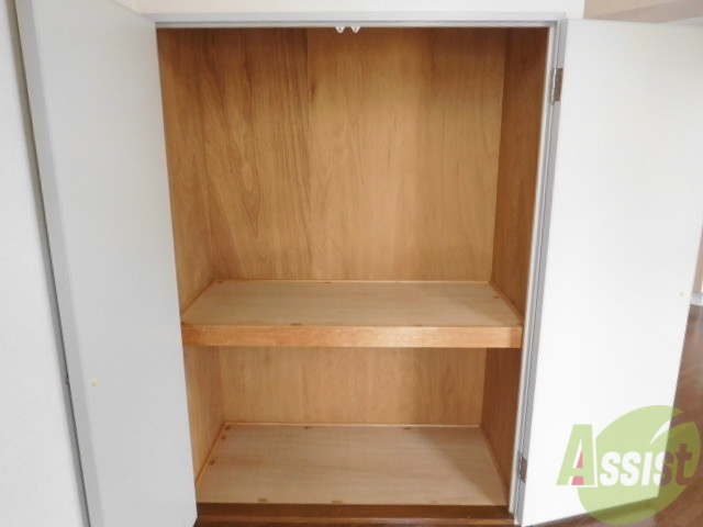 収納　収納も上段下段と多岐にわたりしまえます