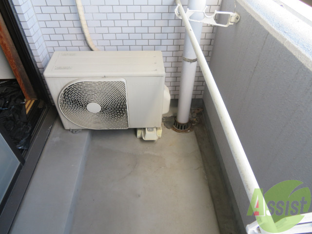 バルコニー　広いバルコニーが付いているので晴れたは洗濯物が沢山干せますね