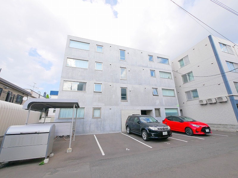 建物外観　ひばりヶ丘駅より徒歩3分♪