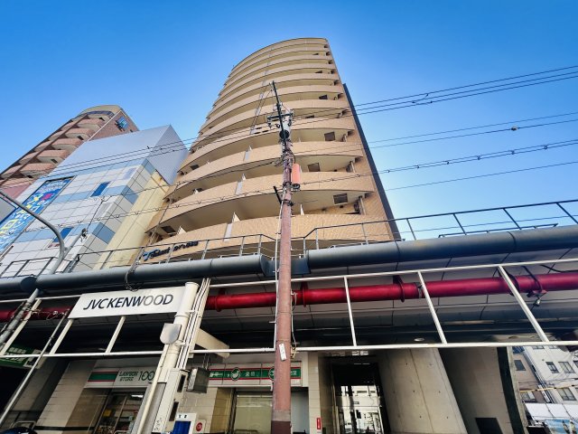 【PHOENIX難波EASTの建物外観】