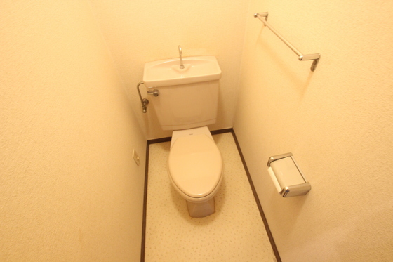 トイレ　※別部屋の写真です