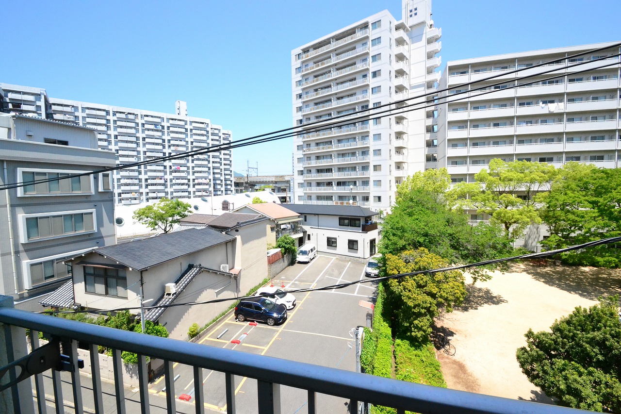 【広島市中区西白島町のマンションの眺望】