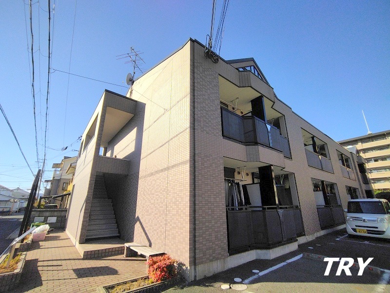 建物外観　重量鉄骨仕様