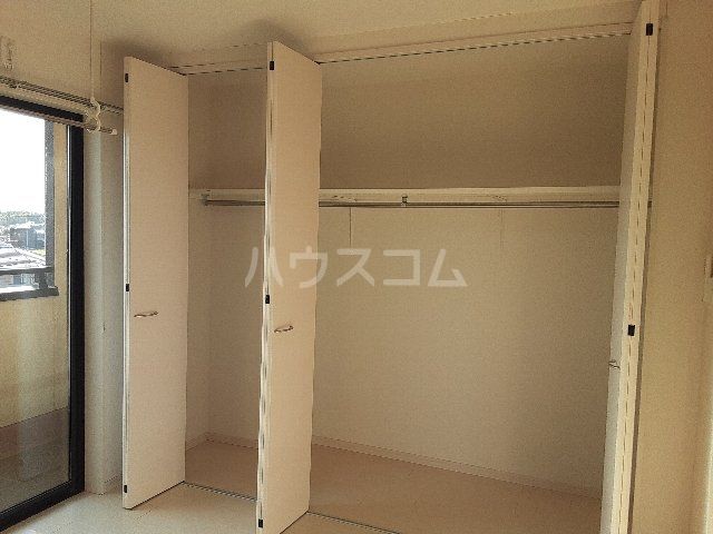 【つくばみらい市富士見ヶ丘のアパートの収納】