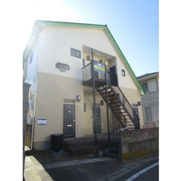 建物外観　明倫短期大学まで徒歩8分