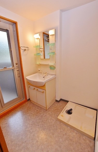 洗面設備　★洗髪洗面化粧台＆室内洗濯機置場★