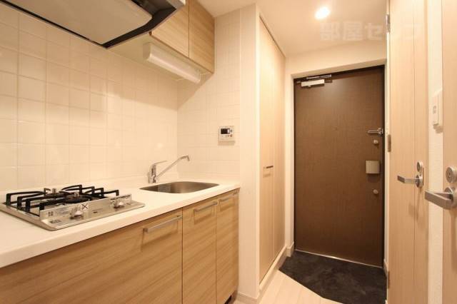 キッチン　イメージにつき実際とは異なります