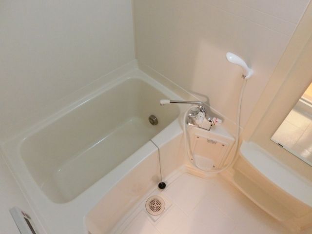 バス・シャワールーム　追い焚き