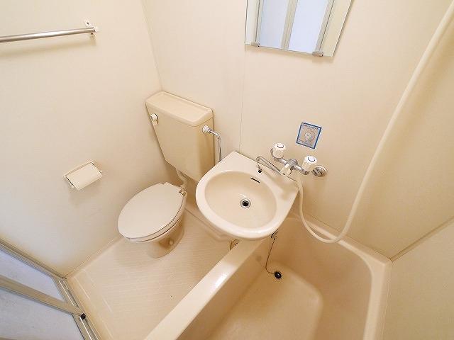 洗面設備　忙しい朝には欠かせない洗面所です