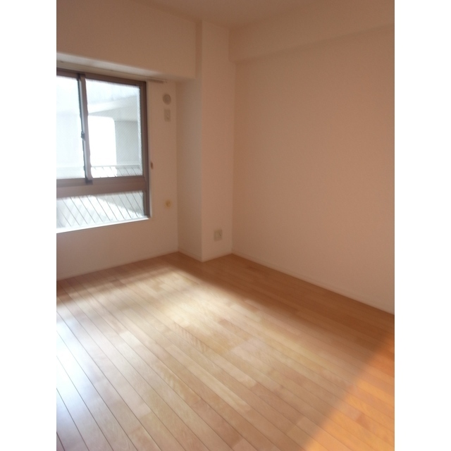 居室・リビング　日当たり良好です♪