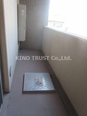 バルコニー　広々としたバルコニーです