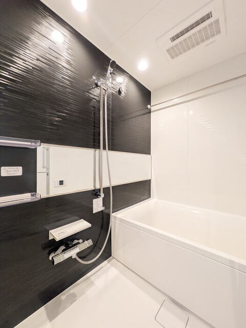 バス・シャワールーム　浴室