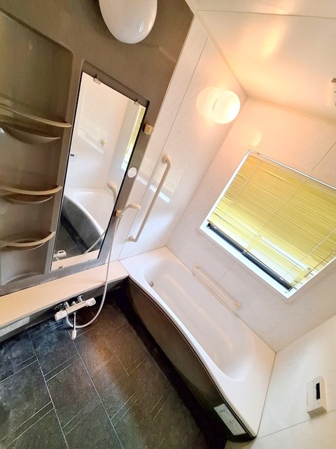 バス・シャワールーム　★追炊き付きのお風呂★