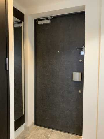 玄関　レクシード神楽坂（参考画像）