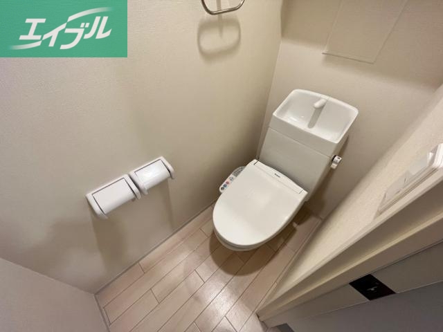 トイレ　シャワー付トイレ