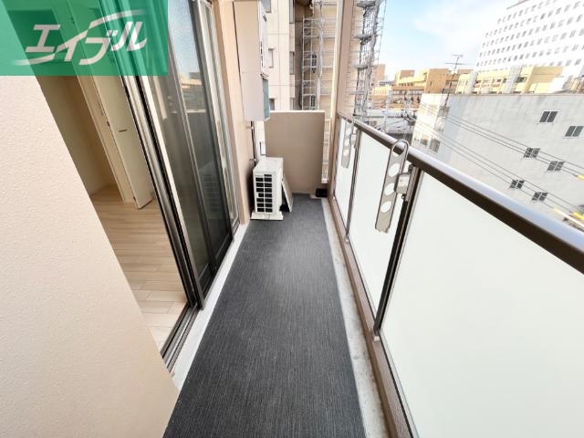 バルコニー　ベランダ