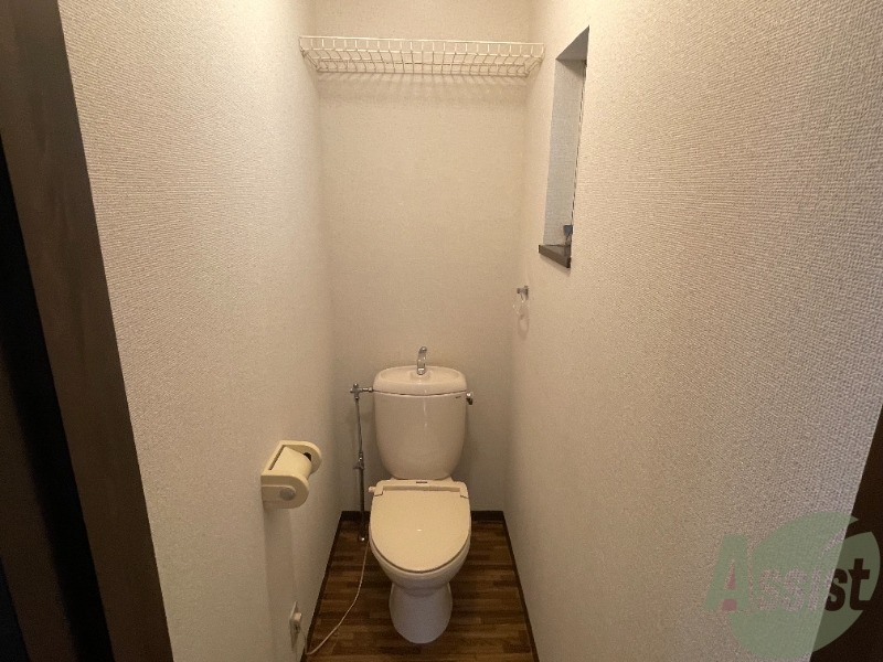 トイレ　トイレは清潔感があり安心して使用できそうです。