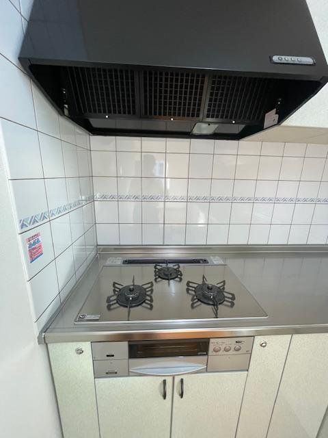 キッチン　エントランス